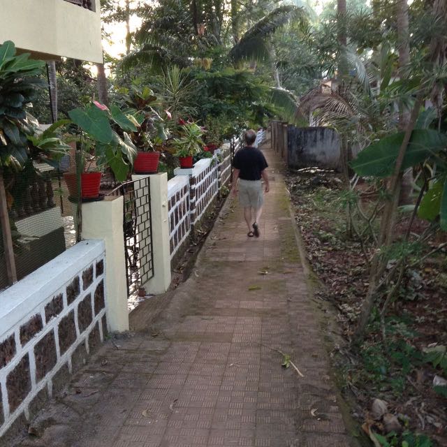 narrow walkways between houses